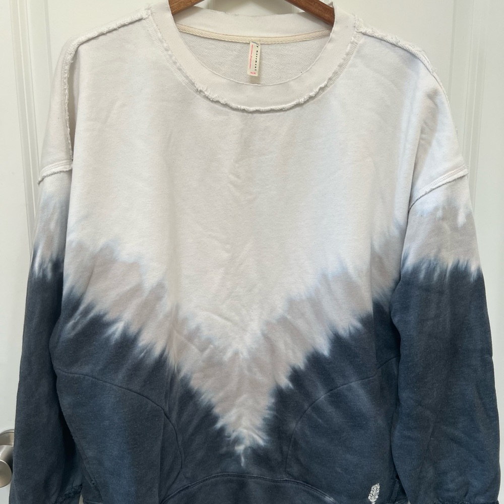 Free People-Women’s Metti Ombré crewneck sweatshirt Size M